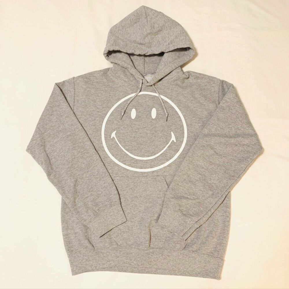 Smiley Originals Grey Graphic Hoodie – Smiley Face Design – Size S